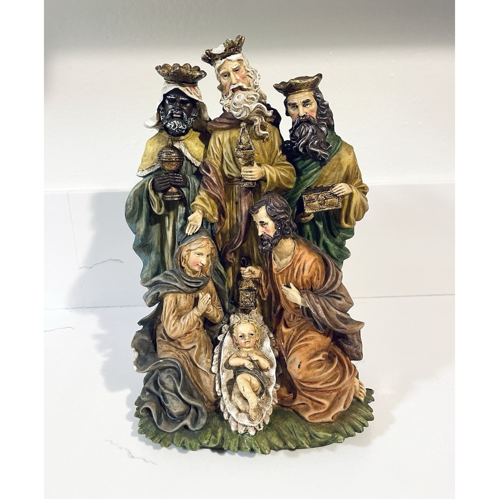 Vintage Ceramic Christmas‎ Manger Nativity Scene Tabletop Display